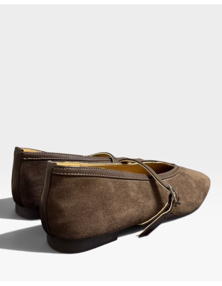 Zapato Plano Tira - Comodidad y Estilo por 21.90€