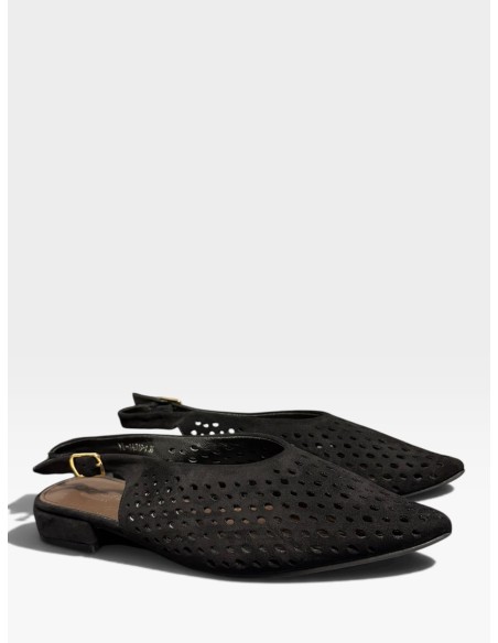 Zapato Destalonado Punta Calada - Estilo y Comodidad