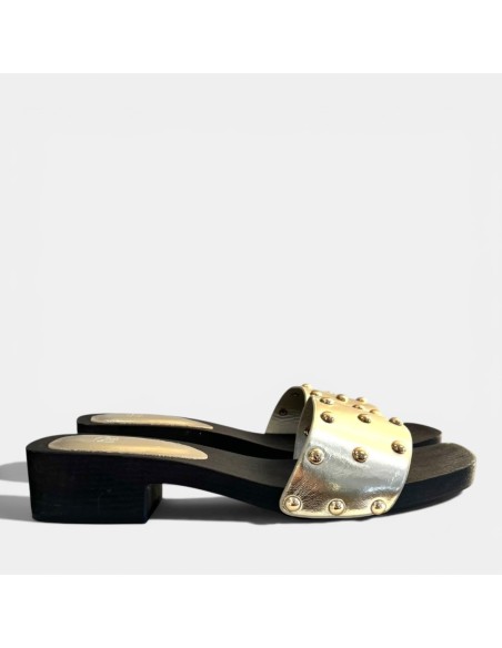 Sandalia Zueco Tache - Comodidad y Estilo para Verano