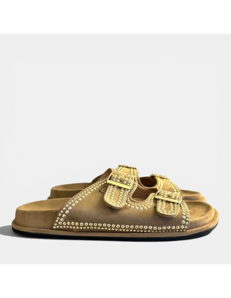 Sandalia 2hebillas Aeilia Tachuelas - Estilo y Comodidad