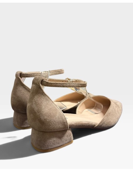 Tacón Bajo Básico Pulsera - Elegancia y Comodidad