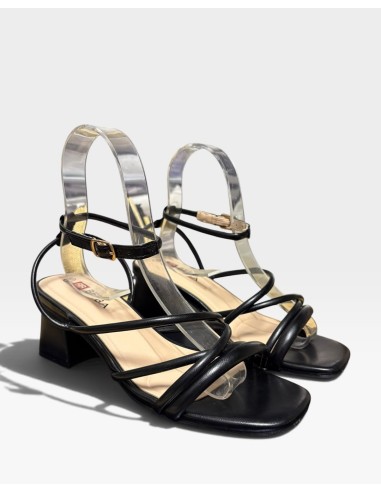 TACON TIRAS BASICO - Elegancia y Comodidad en Calzado