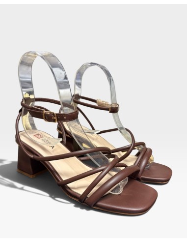 TACON TIRAS BASICO - Elegancia y Comodidad en Calzado