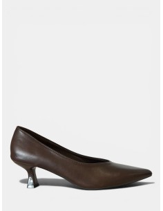 Zapato Tacón Pico Bas - Elegancia y Comodidad