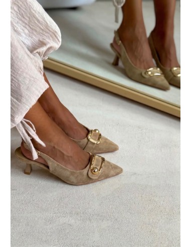 Zapato Destalonado Hebilla Dorada - Elegancia y Comodidad