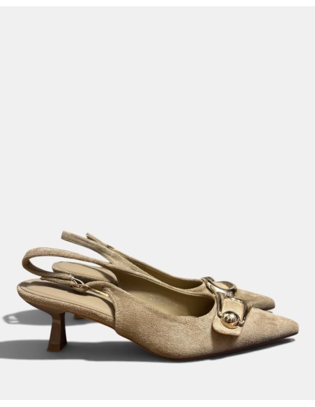 Zapato Destalonado Hebilla Dorada - Elegancia y Comodidad