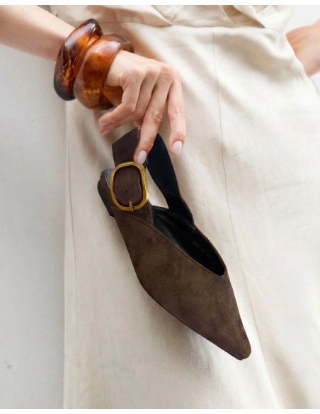 Zapato Plano Destalonado de Punta Fina - Comodidad y Estilo