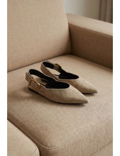Zapato Plano Destalonado de Punta Fina - Comodidad y Estilo 2