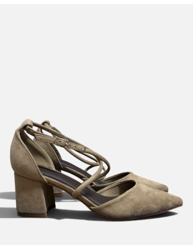 TACON OLIVIA TIRAS - Elegancia y Comodidad en Calzado