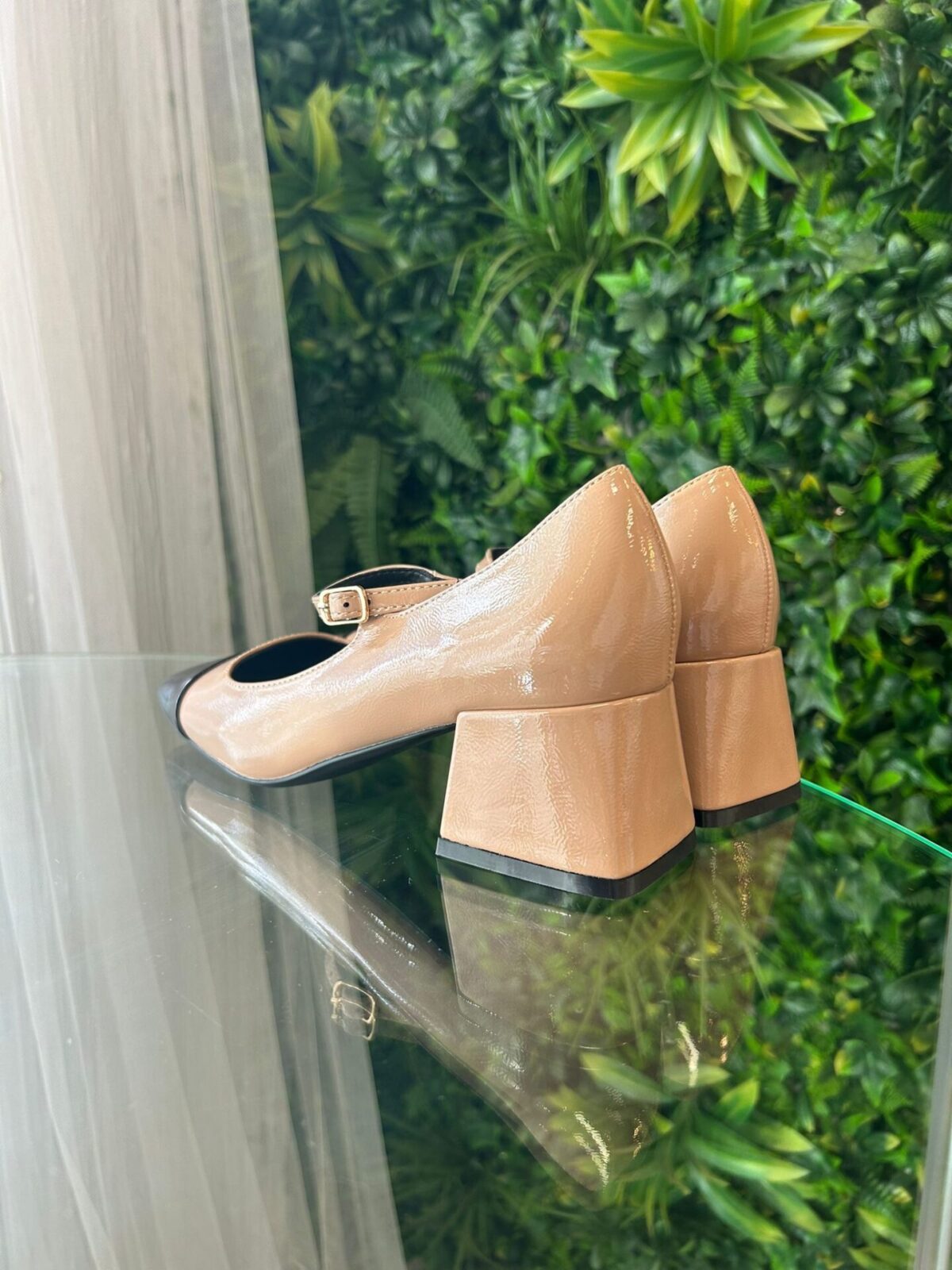 Zapato tacon bicolor mercedita beige/negro - Imagen 5
