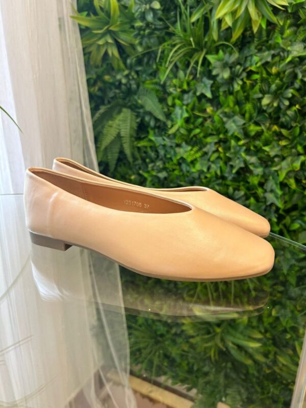 Zapato francesa clasico beige