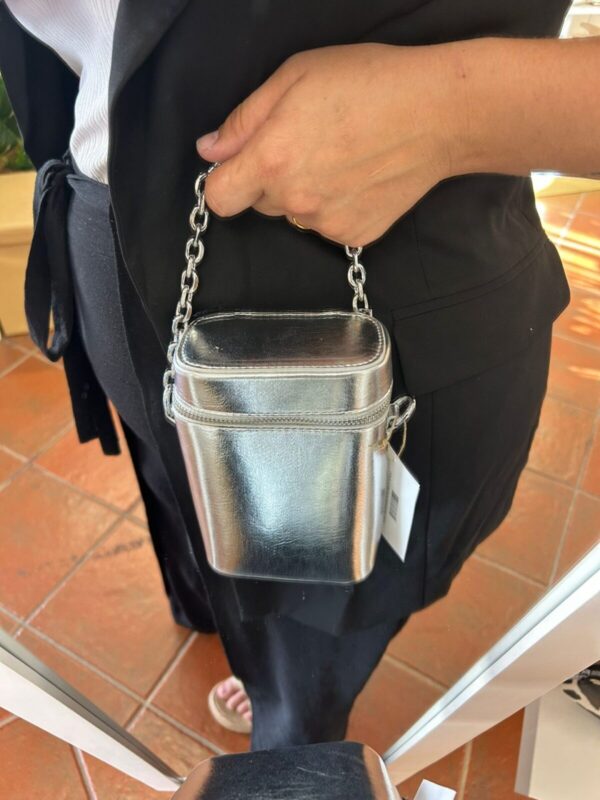 Bolso estuche metalizado - Imagen 3