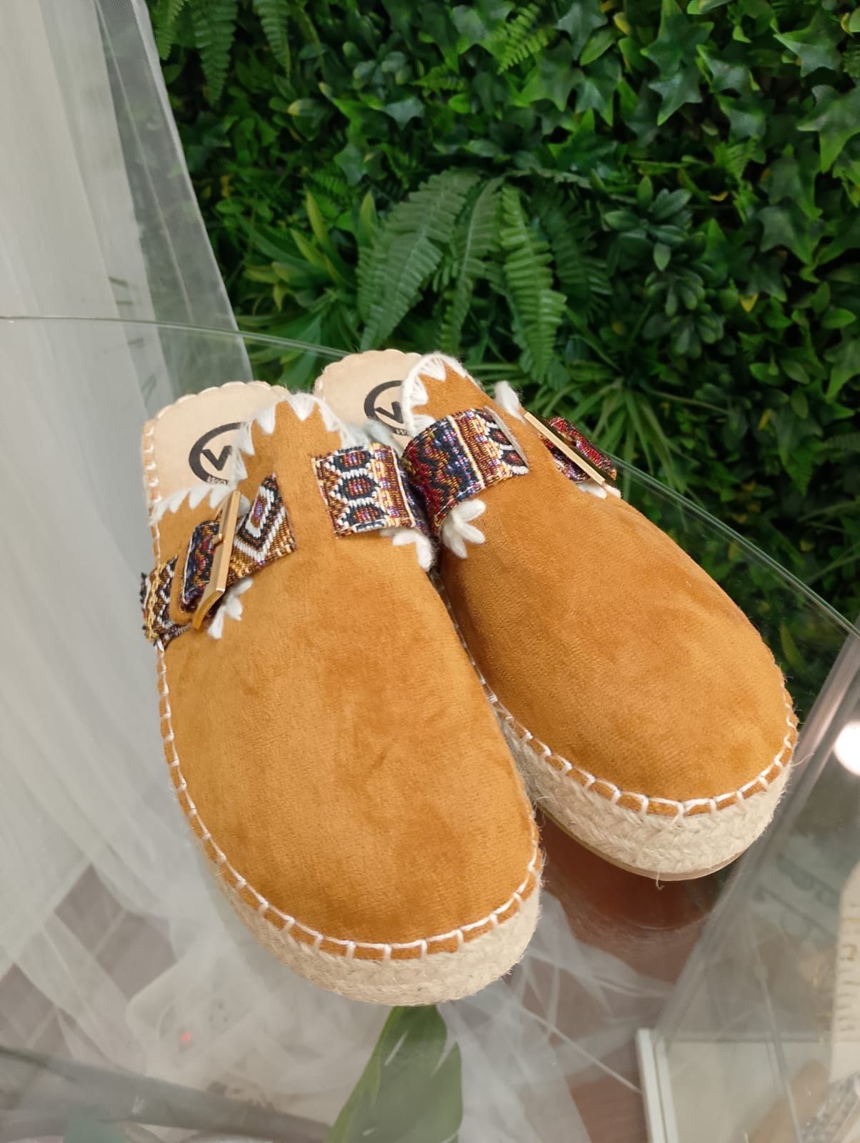Zueco margarita camel - Imagen 6