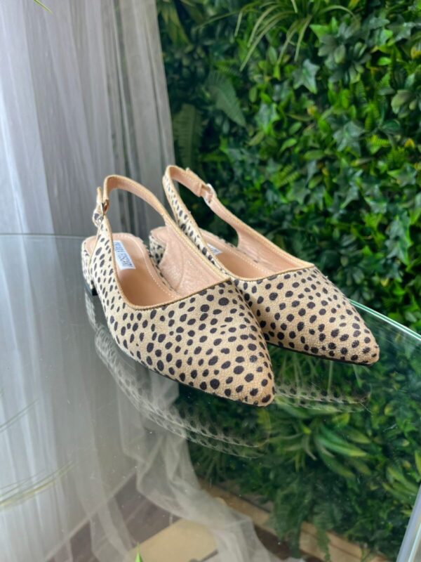 Zapato plano animal print pintas