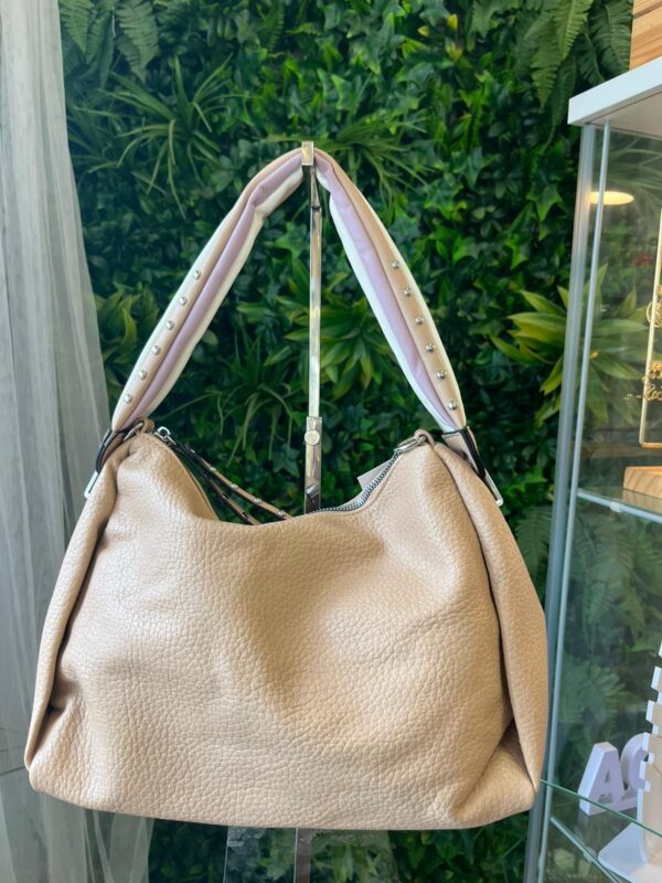 Bolso asa tachuelas