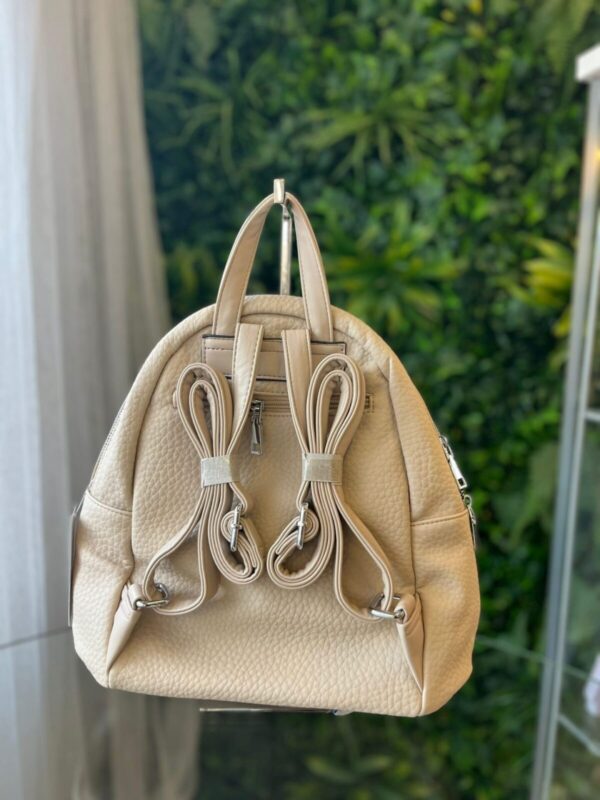 Bolso mochila bordado - Imagen 3