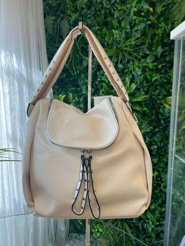 Bolso mochila tachuelas - Imagen 6