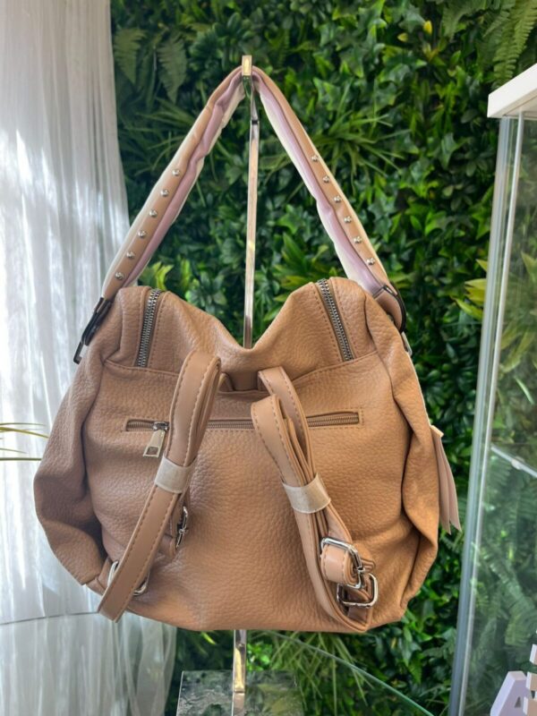 Bolso mochila tachuelas - Imagen 5