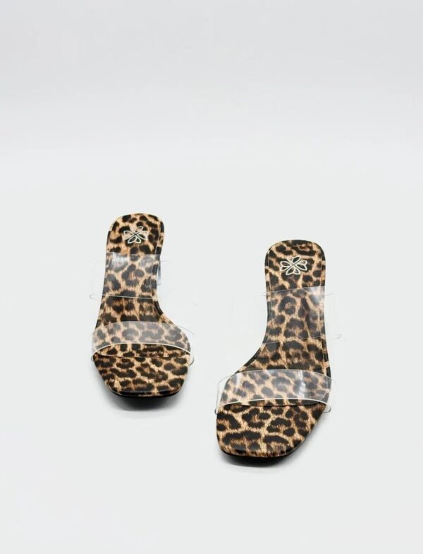 Tacon dos tiras transparente leopardo
