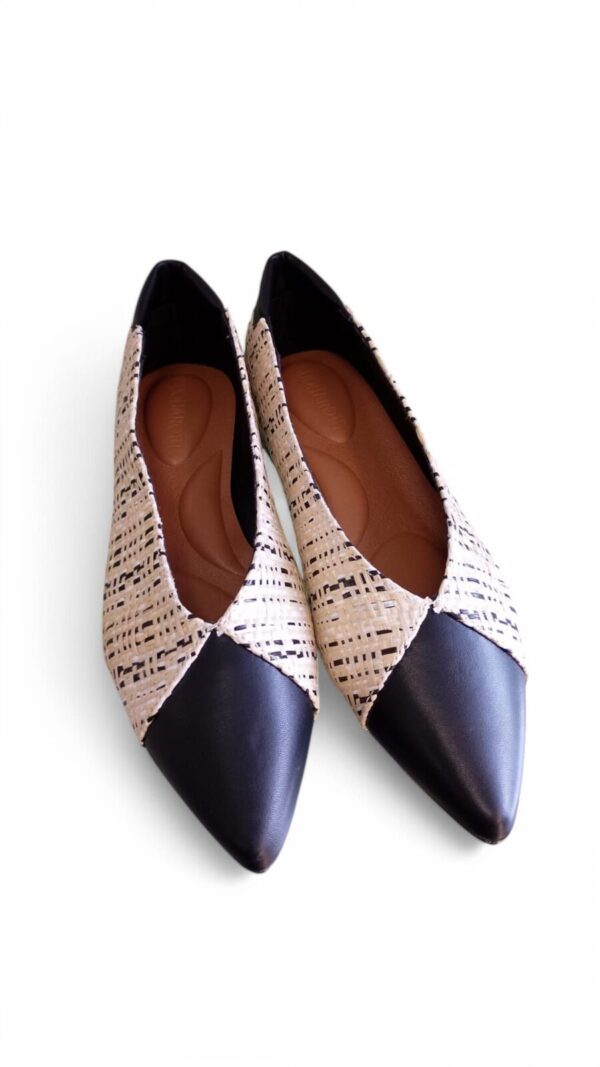 Zapato bicolor encaje negro - Imagen 6