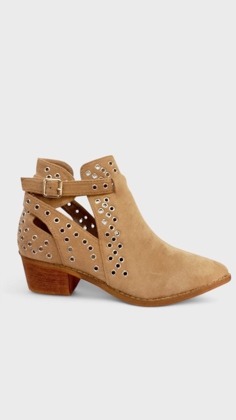 Botin semiabierto huequitos kaki