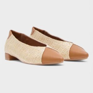 Zapato bicolor encaje camel