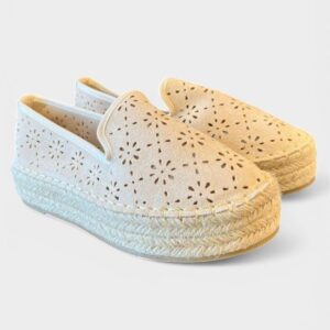 Alpargata florecitas beige
