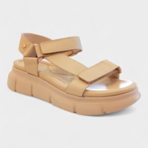 Sandalia deportiva confort beige