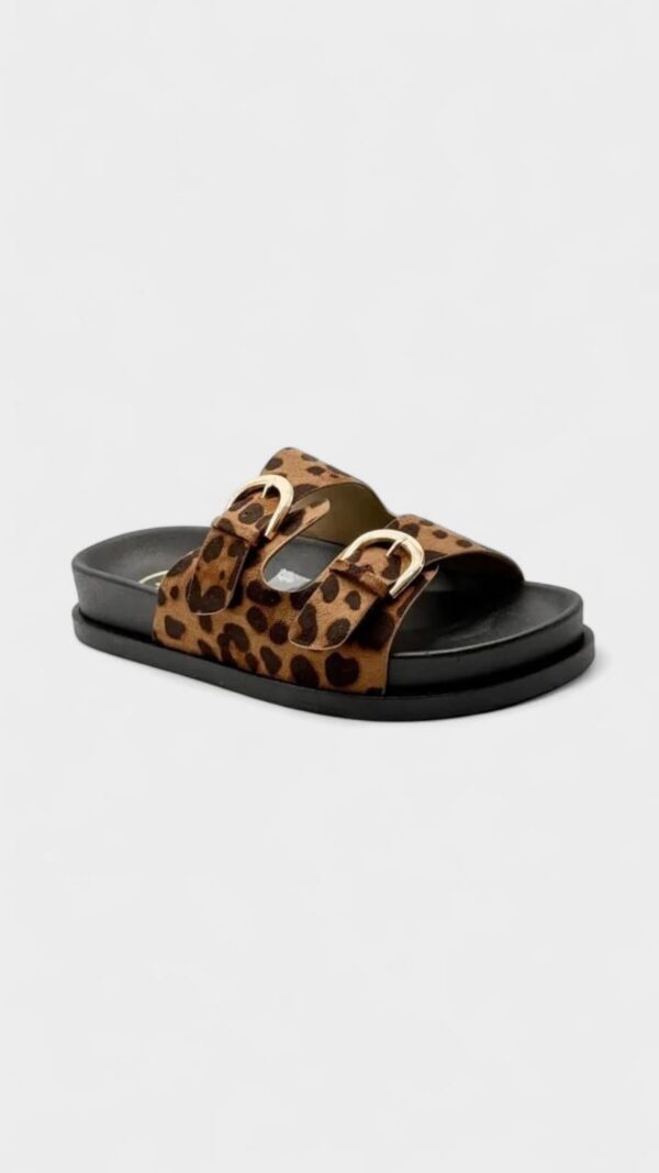 Sandalia hebilla leopardo