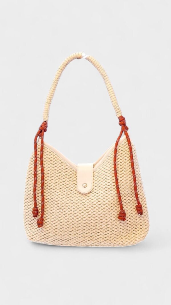Bolso rafia cordones