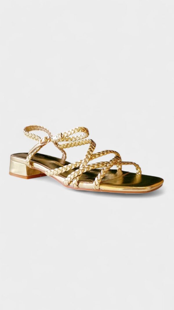 Sandalia mini tacon tiras dorada