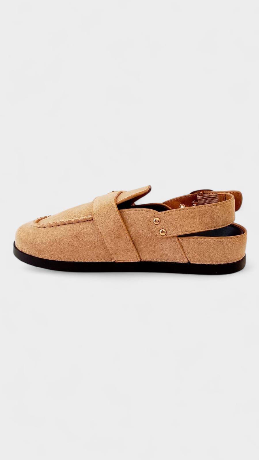 Zueco hebilla destalonado beige