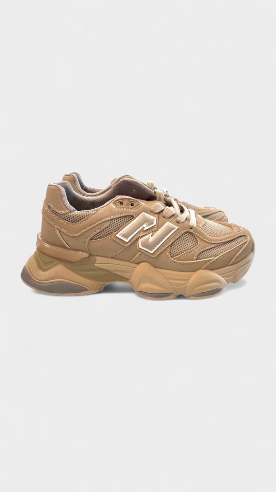 Tenis new balan 9060 beige