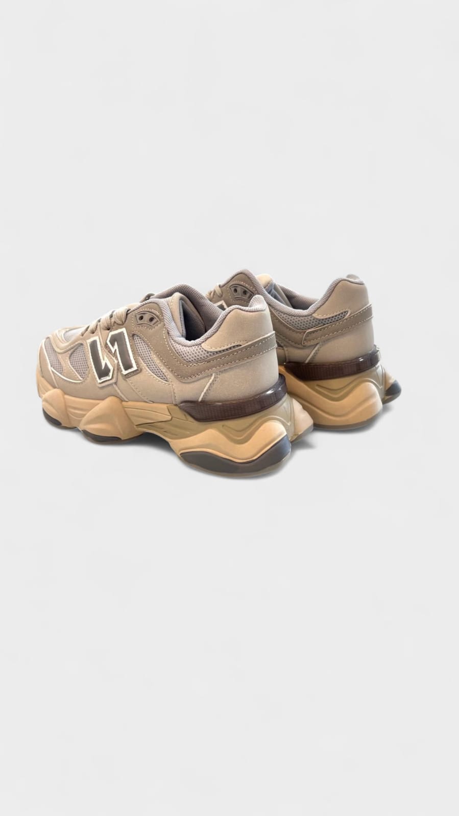 Tenis new balan 9060 gris - Imagen 4